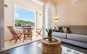 Luxury Seaview Apartment - Mare